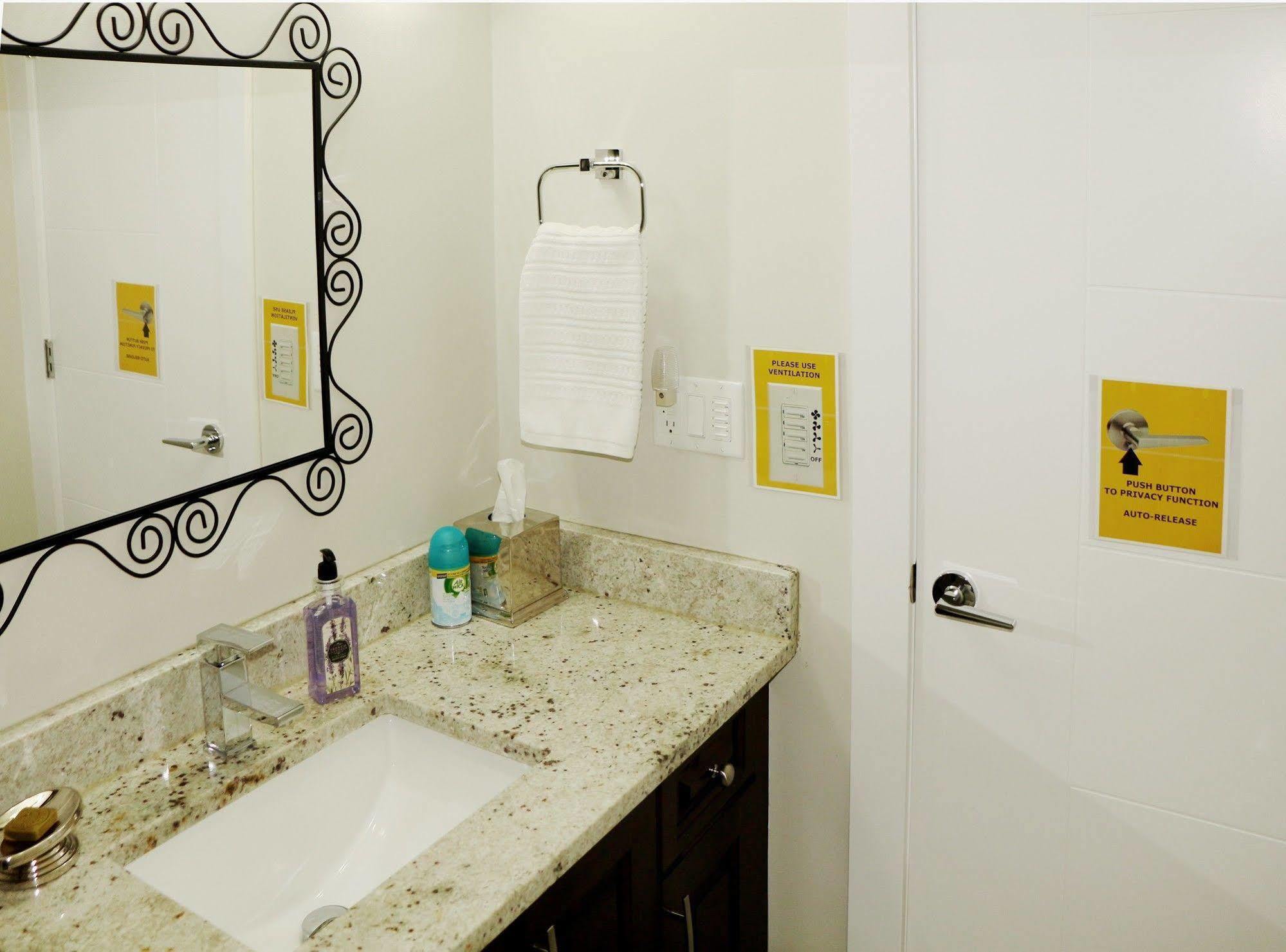 Ritchie B&B Edmonton Luaran gambar