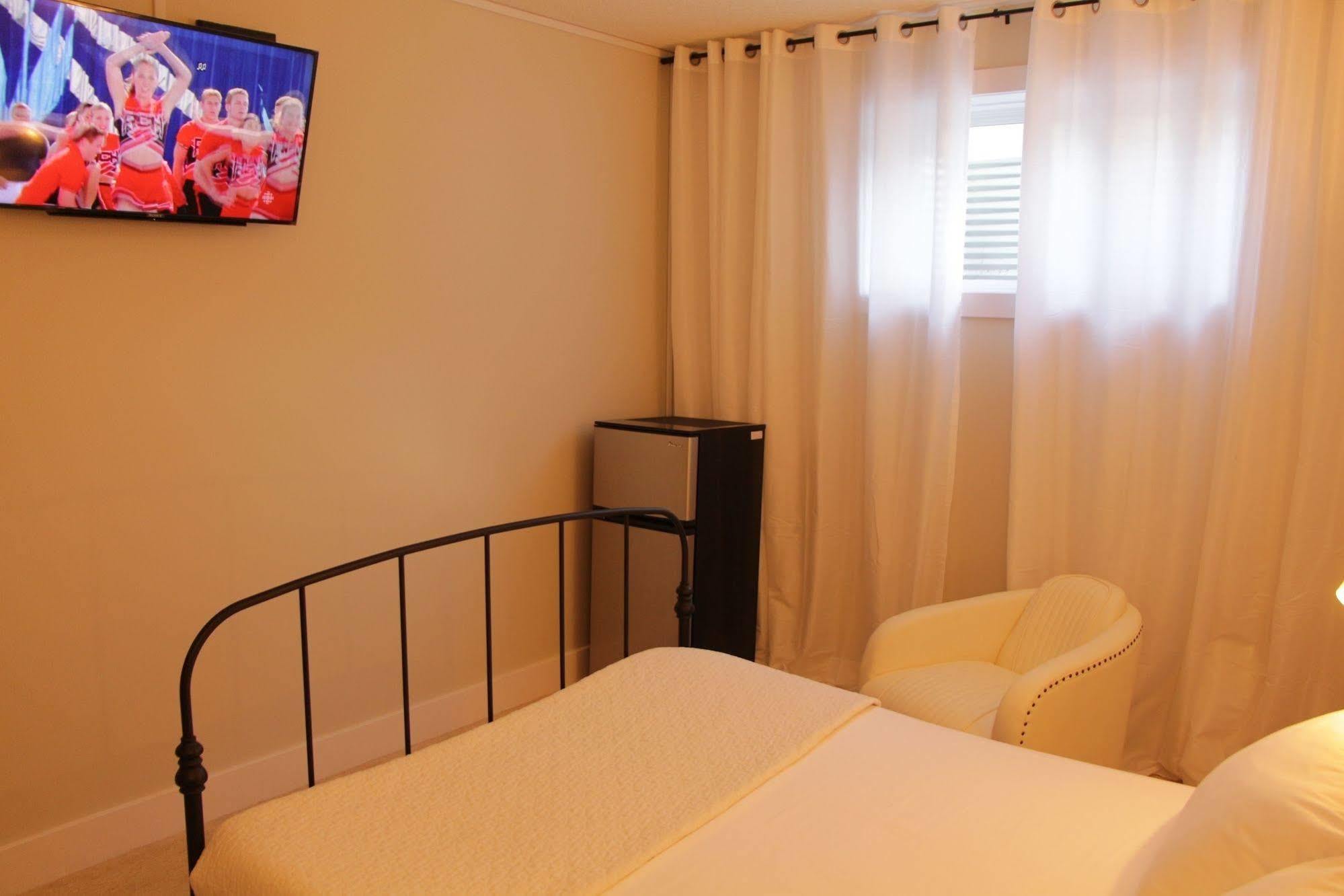 Ritchie B&B Edmonton Luaran gambar